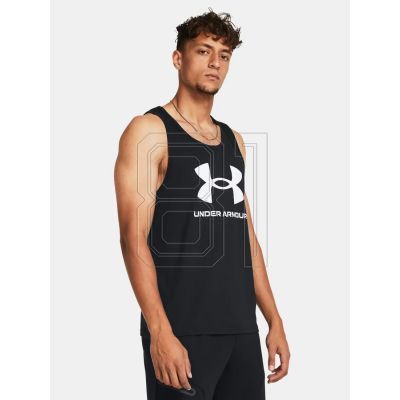 5. Under Armor T-shirt M 1382883-001