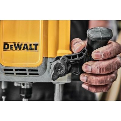 11. DEWALT 2300W DWE625 Fräse