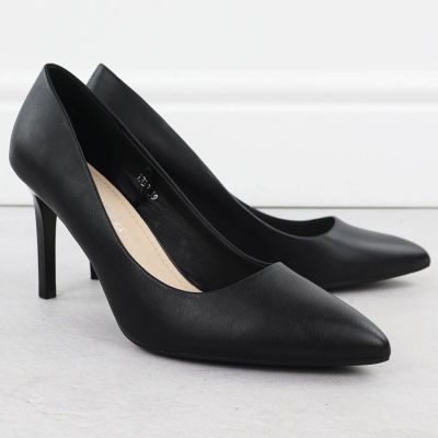 13. Schwarze High-Heel-Pumps von Sergio Leone 1339