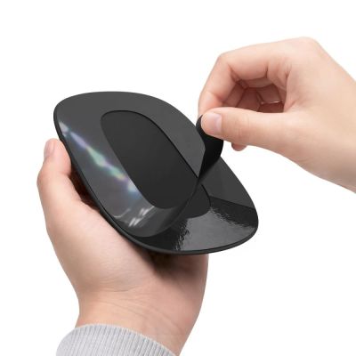 9. Spigen LD220 Maushülle – Schwarz
