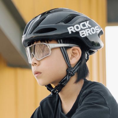 4. Rockbros TS-42 Leichter Fahrradhelm 58-62 cm - Schwarz