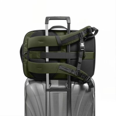 6. Tech-Protect Defender S70 RYANAIR & WIZZAIR 24L Laptop-Rucksack – Dunkelgrün