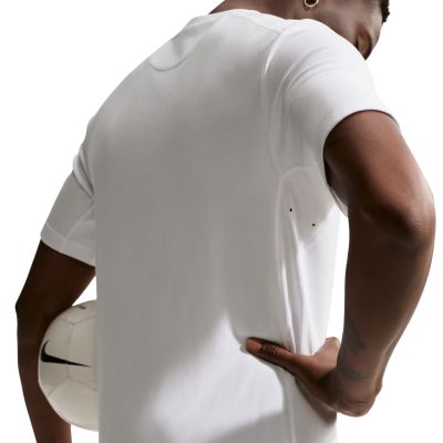 6. Nike Dri-FIT FFF Primary Herren-T-Shirt Weiß IB6230 102