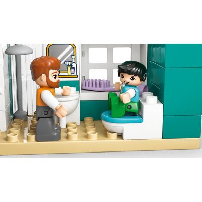 9. LEGO DUPLO TOWN 3-in-1 10470 Modernes Familienhaus
