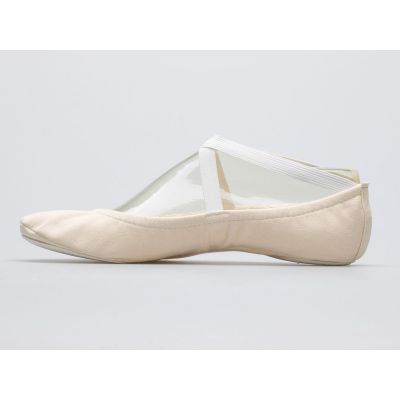 8. IWA 302 Creme Gymnastikballettschuhe