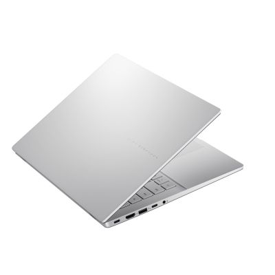 9. ASUS Vivobook S14 M3407GA-SF013W Ryzen AI 7 445 14,0" WUXGA 60Hz 300nits 16GB DDR5 SSD512 Radeon Grafikkarte FHD 70Wh Windows 11 Aluminium Cool Silver