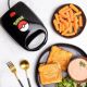 2. Uncanny Brands Pokémon Pokéball-Toaster Schwarz, Rot, Weiß
