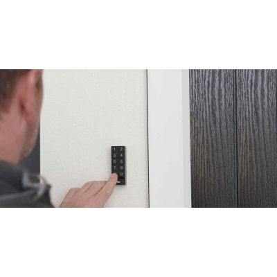3. Linus Yale Smart Keypad