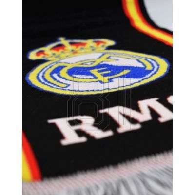 4. Real Madrid Fan-Strickschal 7TH RM4BUF7