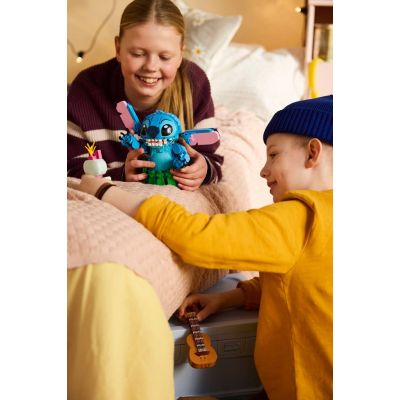9. LEGO Disney 43296 - Stitch und Strupka