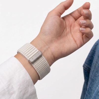 5. Tech-Protect NylonLoop Armband für Apple Watch 44 / 45 / 46 / 49 mm – Beige