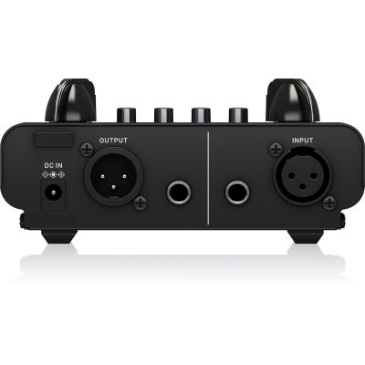 4. Behringer MIC300 Audioverstärker