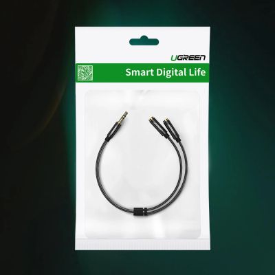 5. Ugreen AV123 Kopfhörerkabel 3,5 mm Miniklinke (männlich) – 2x 3,5 mm Miniklinke (weiblich) – Schwarz