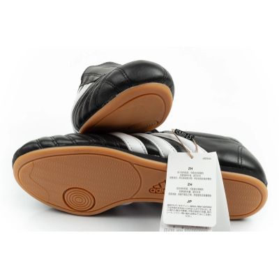 9. Adidas Damen Taekwondo-Sportschuhe, schwarzes Leder, zum Hineinschlüpfen