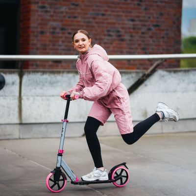 3. HM127 SCOOTER NILS EXTREME