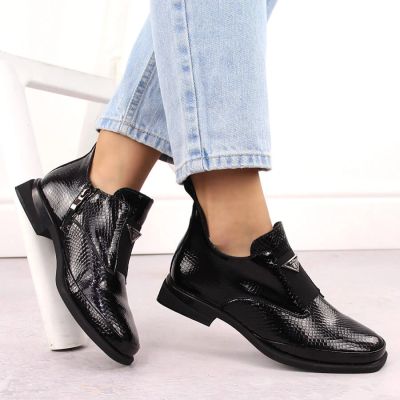 16. Damen-Lackleder-Stiefeletten in Kroko-Optik mit Zierelement, schwarz, Filippo DBT6425