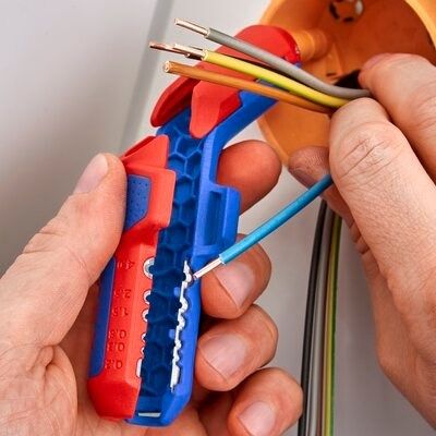 6. Knipex 16 95 03 SB Abisolierzange Blau, Rot