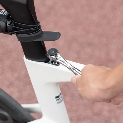 7. Rockbros Fahrradwerkzeugset mit Mini-Ratsche und Bits – durchscheinend grün