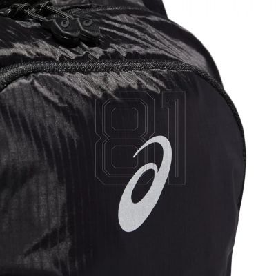 7. Asics Leichter Laufrucksack 2.0 3013A575-001