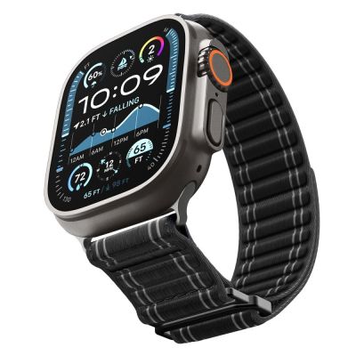12. Spigen WBF0 Armband für Apple Watch 44 / 45 / 46 / 49 mm - Schwarz