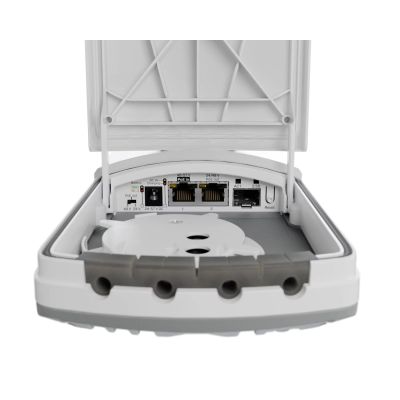 3. Mikrotik FTC21-ups | Medienkonverter | 2x GE, 1x SFP, IP67, PoE 802.3af/at
