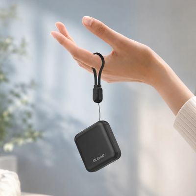 7. Dudao K22+ Ultrakompakte Powerbank 10000 mAh 22,5 W USB-C mit Anhänger/Kabel - Grau