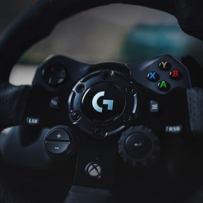 27. Logitech G923 Xbox/PC-Lenkrad 941-000158