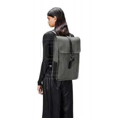 4. Rains Rucksack Grau W3 13000 13