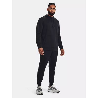 9. Under Armour M 1373353-001 Sweatshirt
