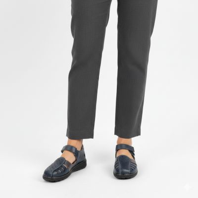 5. Bequeme Damenschuhe mit Klettverschluss, Lochmuster, marineblau, Unisoft 9955