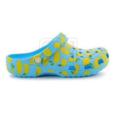 6. Crocs Classic Fresh Fruits Clog 211008-4WD flip-flops