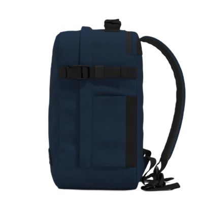4. Kabinen-Reiserucksack und Tasche CabinZero Classic 28 l 2-in-1 Navy Tech Backpack – CZ331205