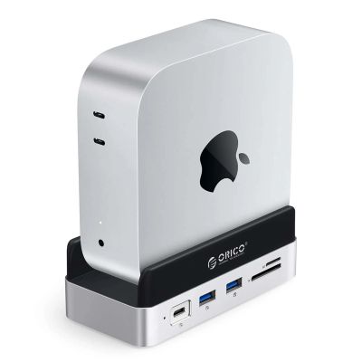 3. Orico MiniDock 10-in-1 Dockingstation mit SSD-Festplatteneinschub – Silber