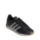 13. Adidas Runvista Damenschuhe schwarz HQ2326