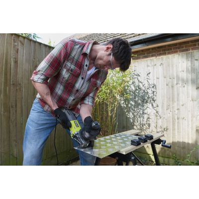 6. Ryobi RAG800-125G 800W Winkelschleifer