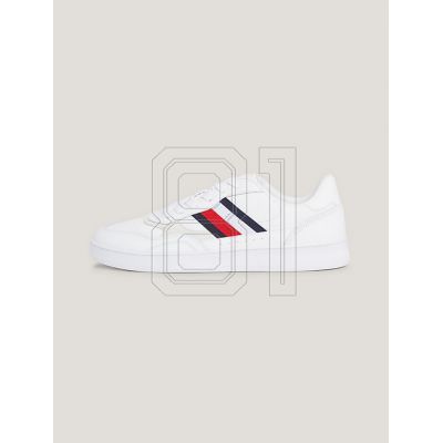 4. Tommy Hilfiger Court Cupsole Retro Lth Stripes M FM0FM04828YBS Schuhe