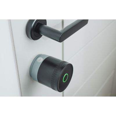 59. Yale Linus Smart Lock L2 Lite Schwarzes intelligentes Türschloss