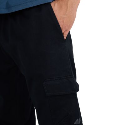12. Herrenhose 4F CAS M1210 tiefschwarz 4FWAW25TTROM1210 20S