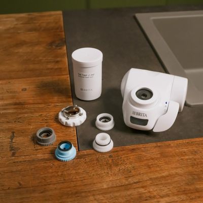 4. Brita ON TAP Pro V-MF (CU CE2) Wasserhahnfiltersystem