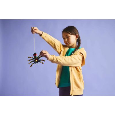 7. LEGO Creator 3-in-1 31159 – Wildtiere: Erstaunliche Spinne