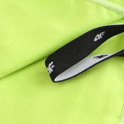 2. Handtuch 4F U074 65x90 cm saftig grün 4FWSS26ATOWU074 45S