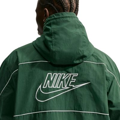 4. Nike Club Herrenjacke Grün HJ2012 323
