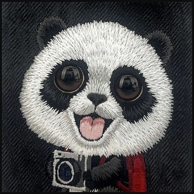 8. Nimmy Big Eyed Pet 2.0 Panda Hülle für iPhone 17 - Schwarz