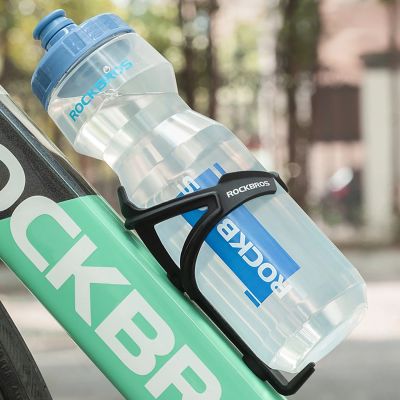 5. Rockbros 750 ml Fahrradflasche – Transparent mit blauem Mundstück