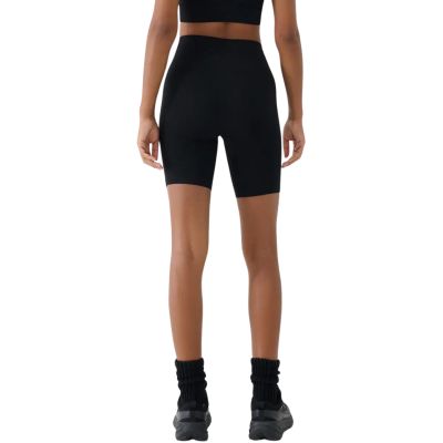 2. Damenshorts 4F FNK F087 Tiefschwarz 4FWSS26TFSTF087 20S