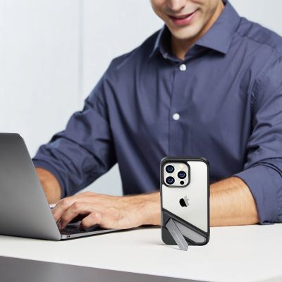 6. Ugreen LP635 Kickstand Schutzhülle Hardcover mit Gelrahmen und integriertem Ständer für iPhone 14 Pro Schwarz (90926)