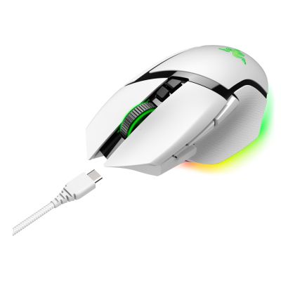 3. Razer Basilisk V3 Pro Gaming-Maus, rechte Seite, kabellos (RF), Bluetooth, USB Typ-C, optisch, 30.000 DPI