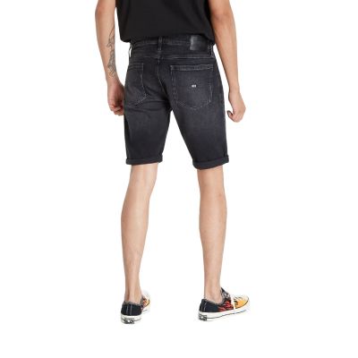 11. Tommy Jeans Ronnie Short M DM0DM12738