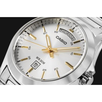 4. Herrenuhr CASIO MTP-1370D-7A2VDF + Box