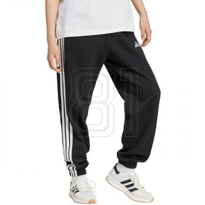 8. adidas Essentials 3-Streifen Fleece Loose-Fit Hose W JE1276